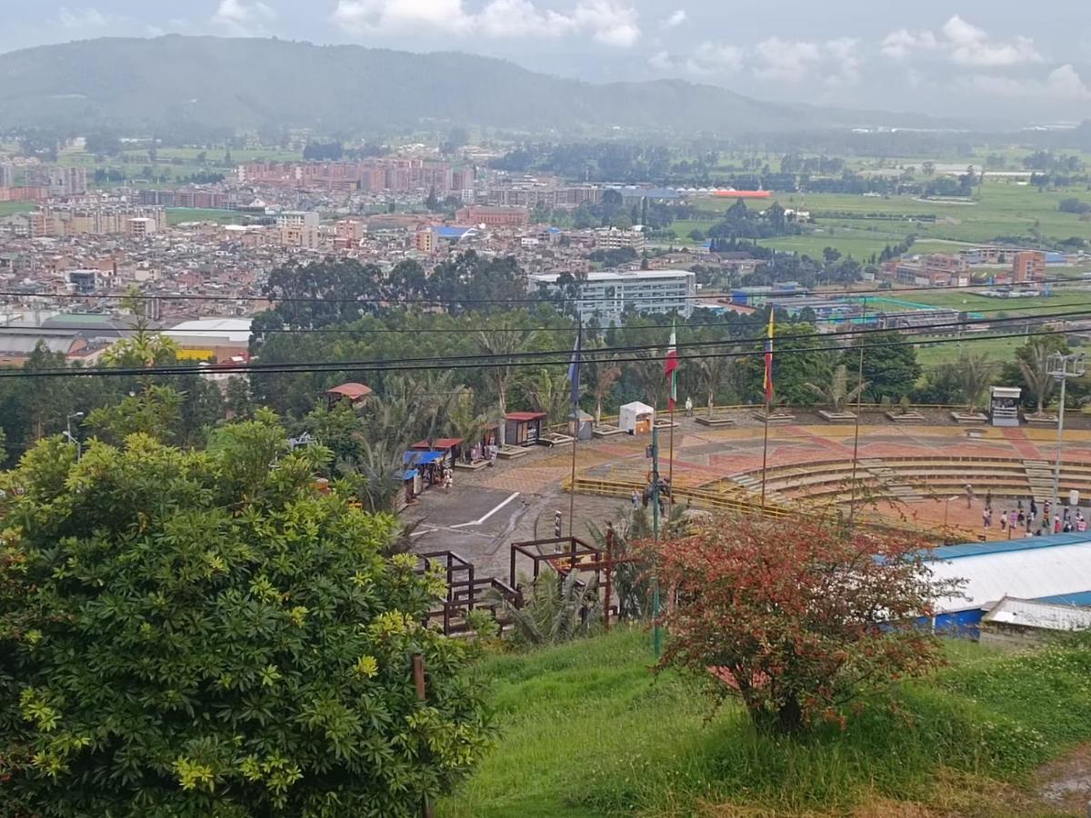 Hotel Boutique El Libertador Zipaquirá Exteriör bild