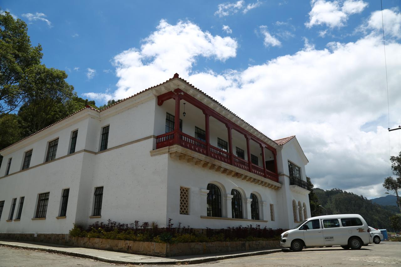 Hotel Boutique El Libertador Zipaquirá Exteriör bild